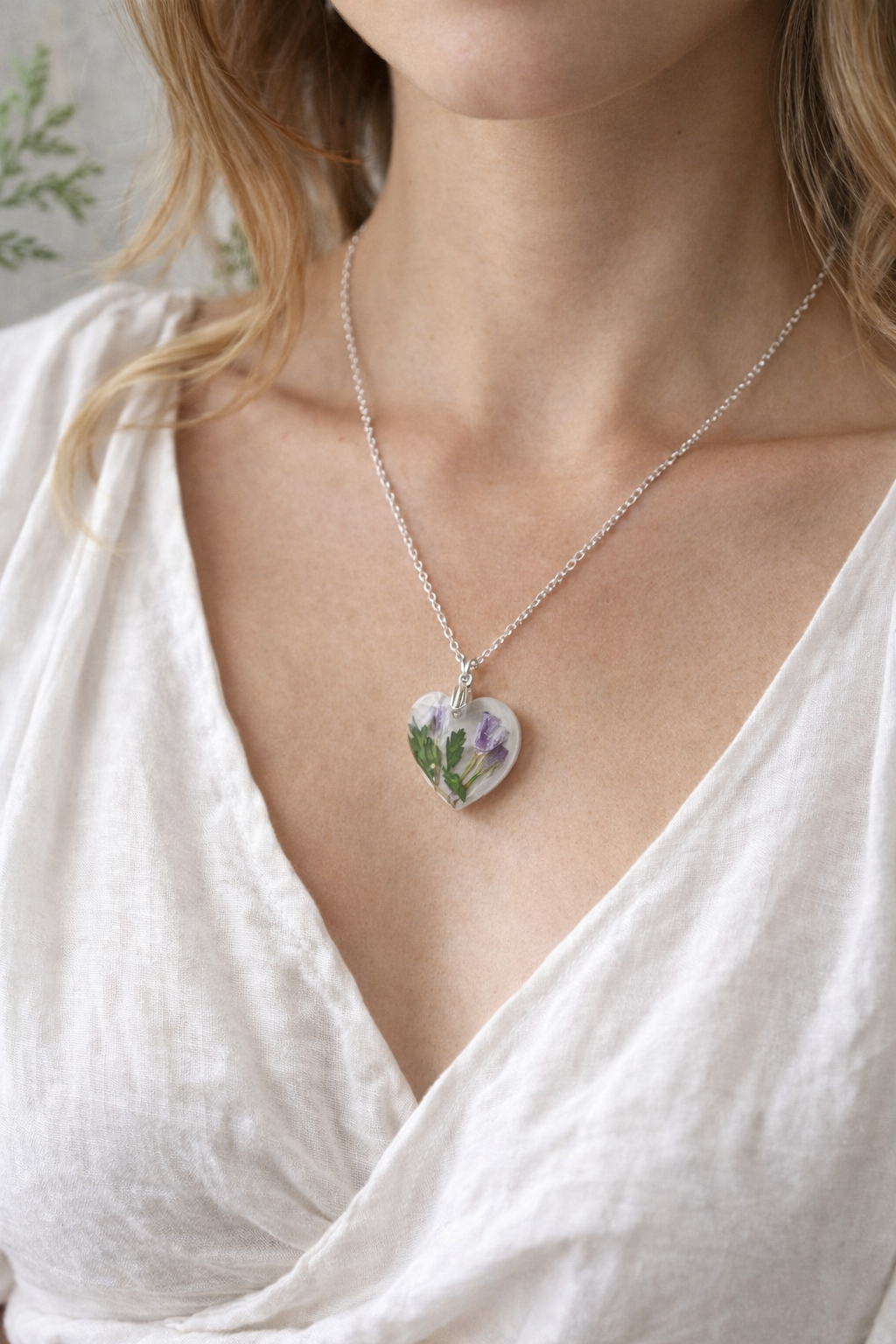 Sea Lavender Heart Necklace – Real Pressed Flower Resin Keepsake
