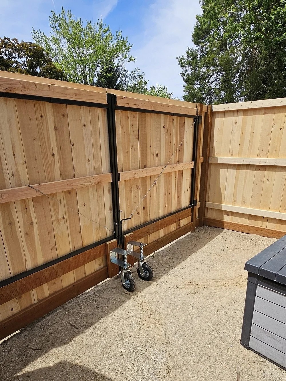 Cedar Fence Double Gate