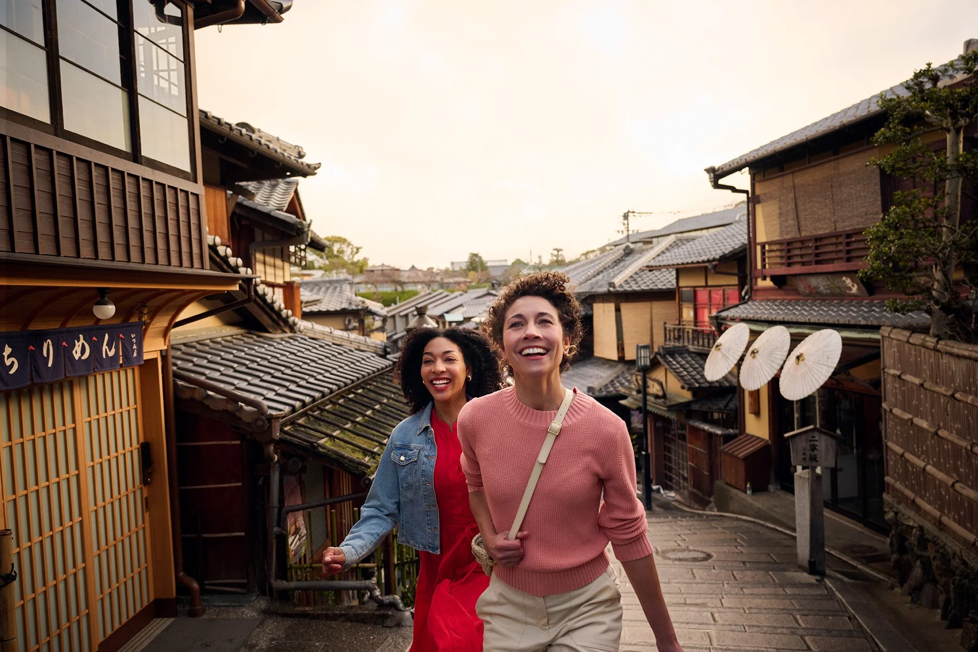 Chase_QS_Kyoto_aeroplan_DSC_9222.jpg