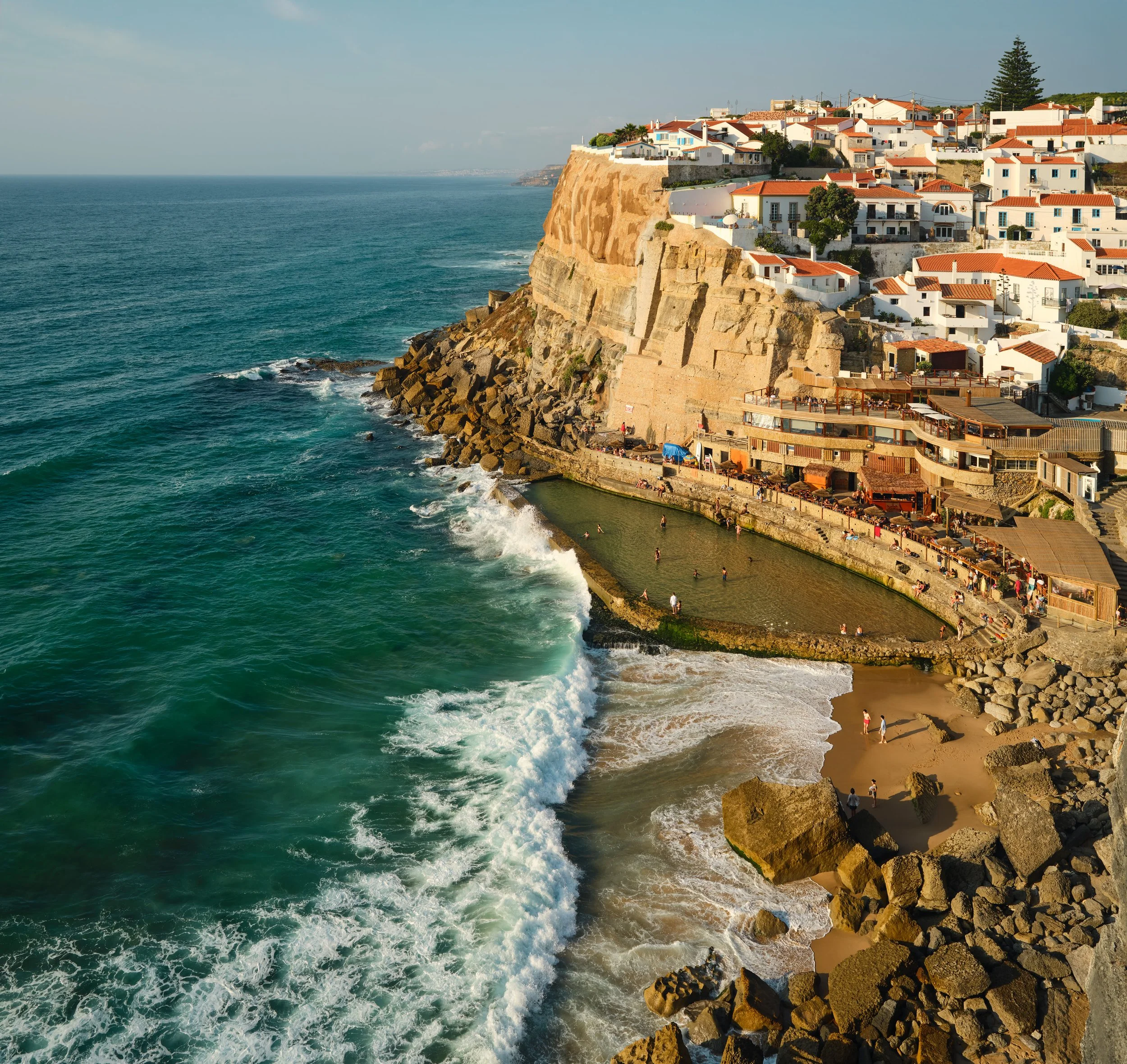 Azenhas_do_Mar_Portugal_1.jpg