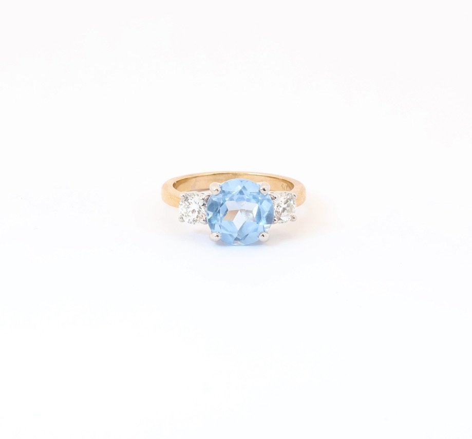 Diamond & Synthetic Blue Spinel 3 stone Ring