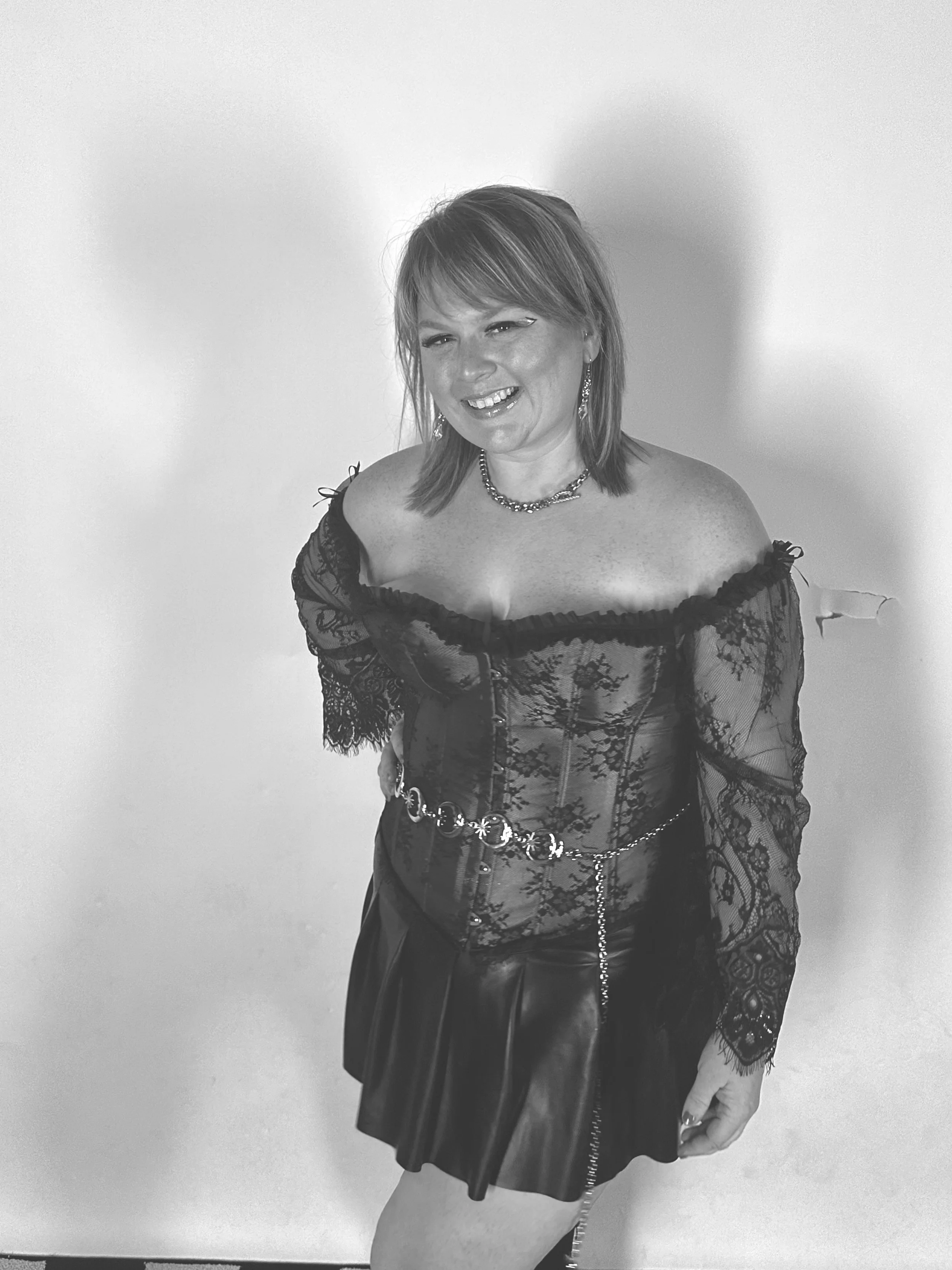 Madi is the founder and CEO of PxP Media + Design: A full service creative studio in Chicago. Built on the foundation that women and queer people should be respected both in front and behind the camera.
Her team is passionate about creating content t