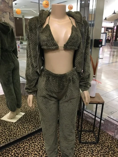 3 Piece Fur Set