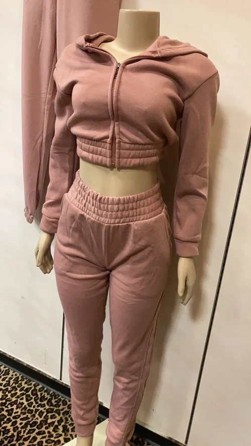 Cropped Jogger Set