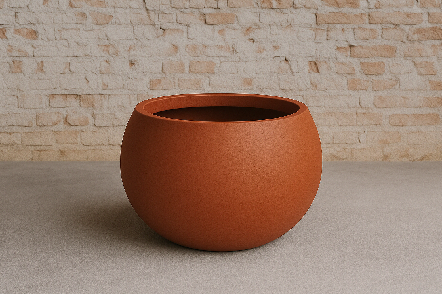 The Harlow Fiberglass Planter