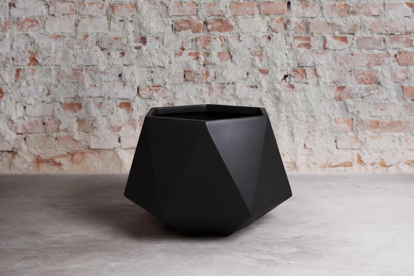 The Monroe Fiberglass Planter