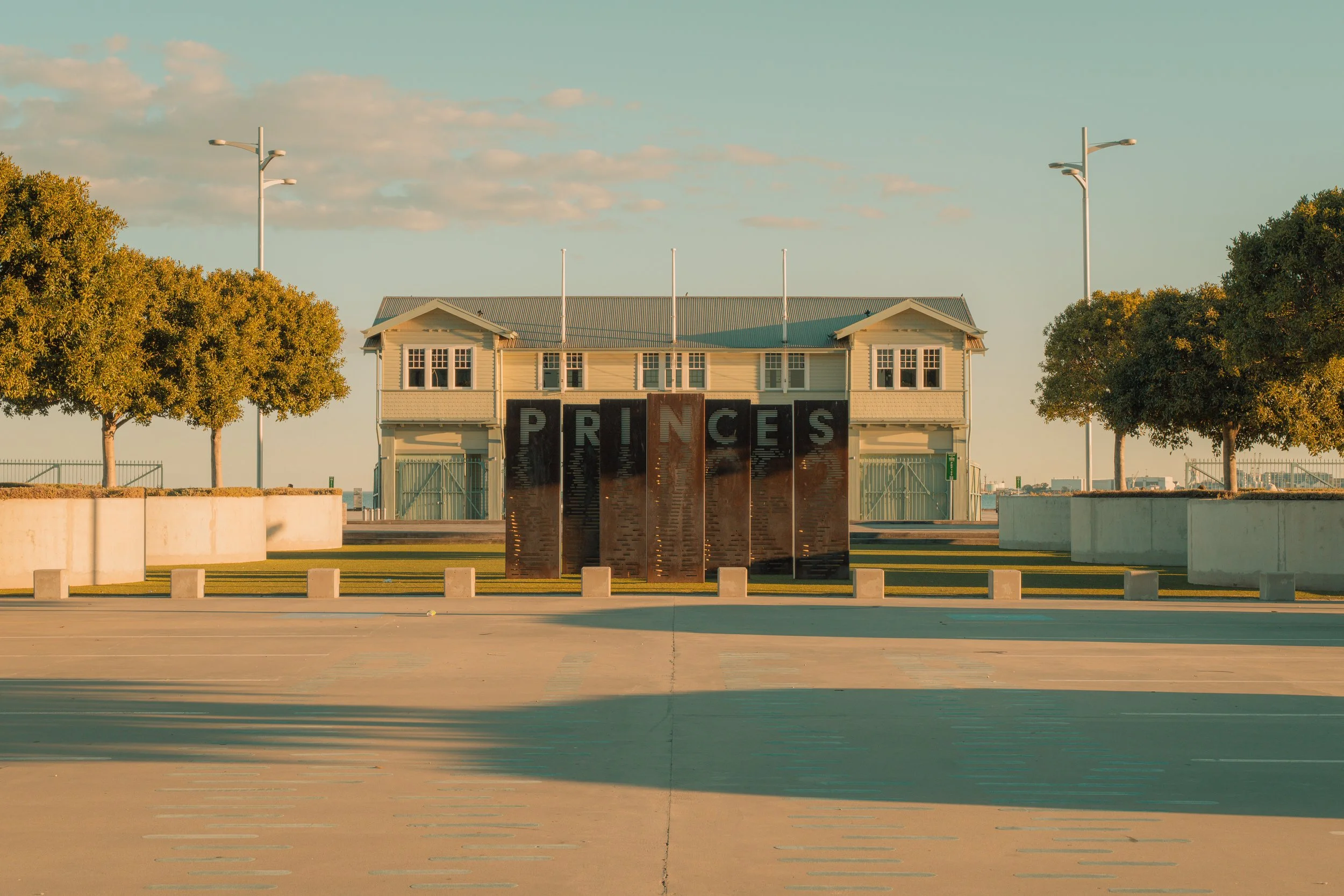 PrincesPier-3.jpg