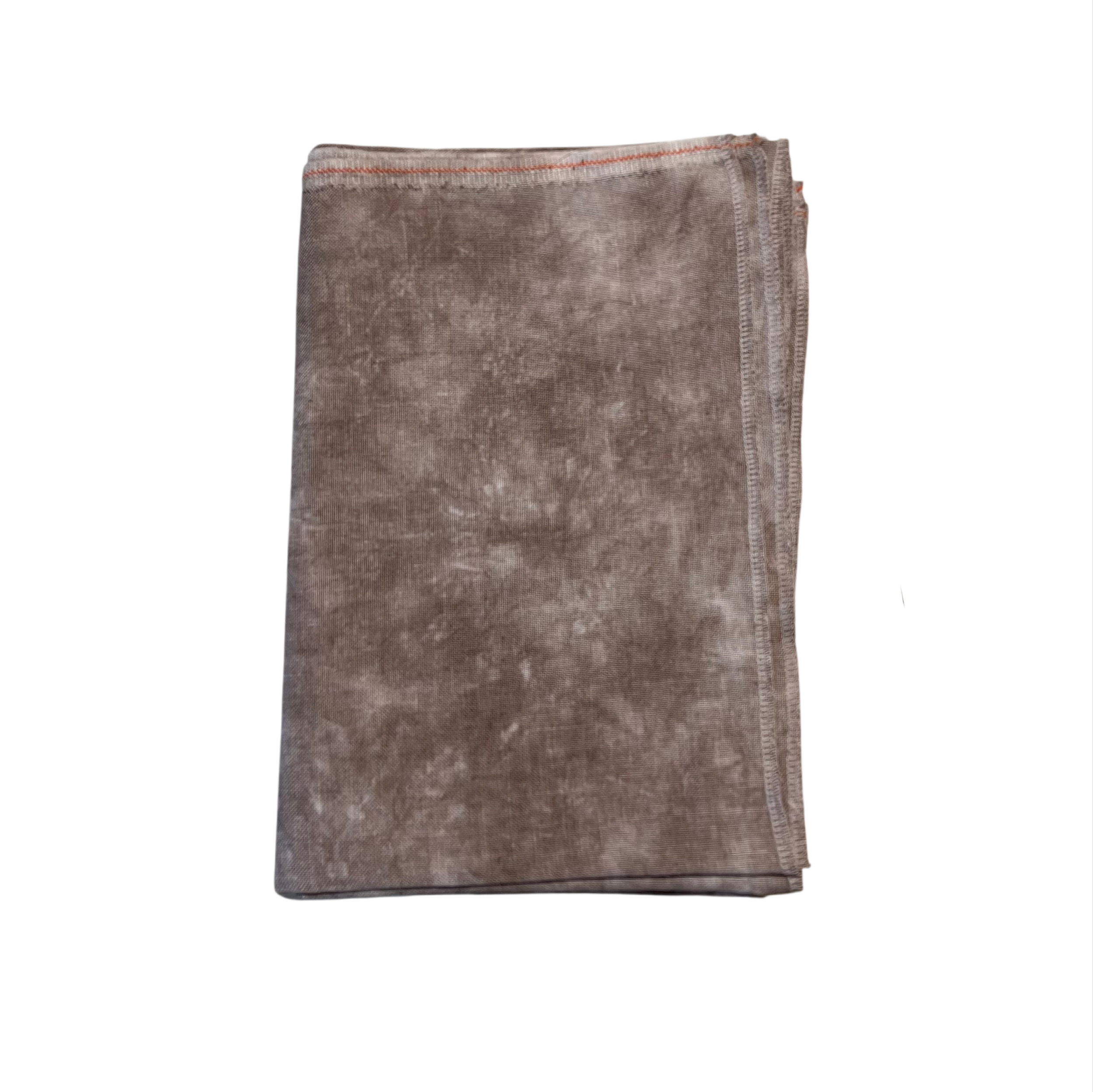 Lapin Loops Mudlark - 20ct Aida (Approx 20”x17”)