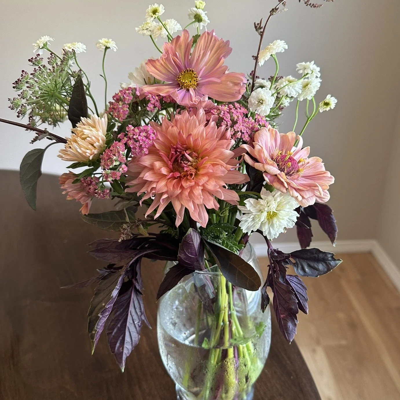 U-pick Flowers on the Farm