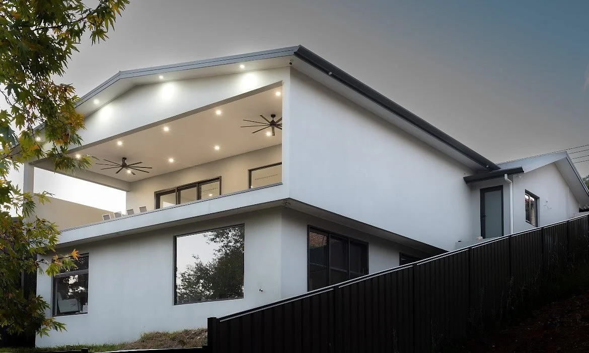 Progress shot of this major extension project 🔨🏡
We&rsquo;ve taken this home from 130m&sup2; to over 400m&sup2; - a full transformation with loads of new living space inside and out. Still a bit to go, but this one&rsquo;s shaping up to be a stando