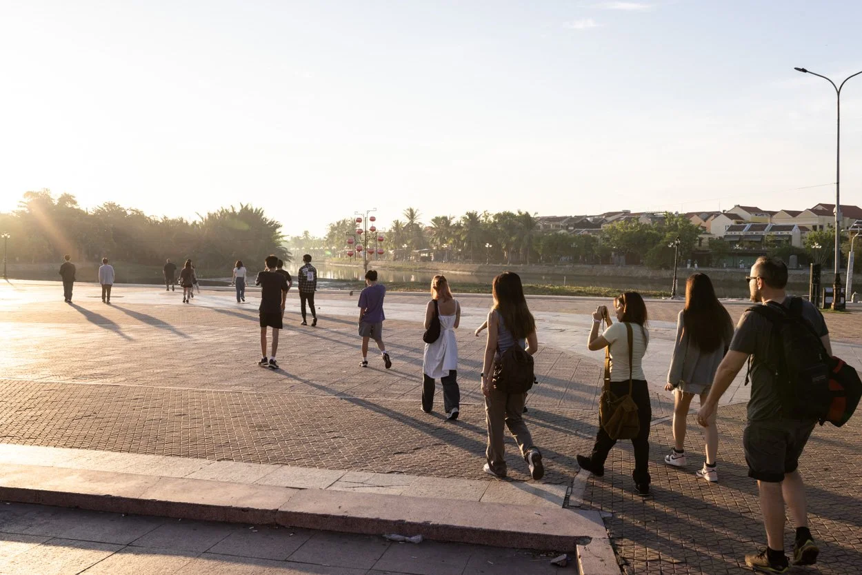 Capturing Memories and Cultures: The Benefits of Photography Tours for International Students
