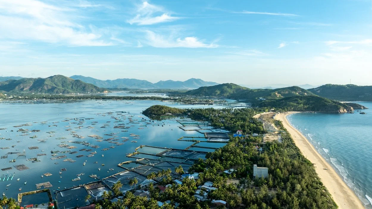 A Giant Central Vietnam Photography Tour: Capturing Hidden Gems