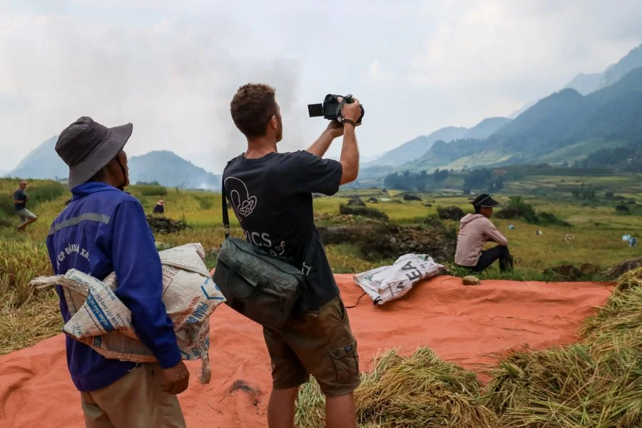Approaching your subject with respect when doing travel photography