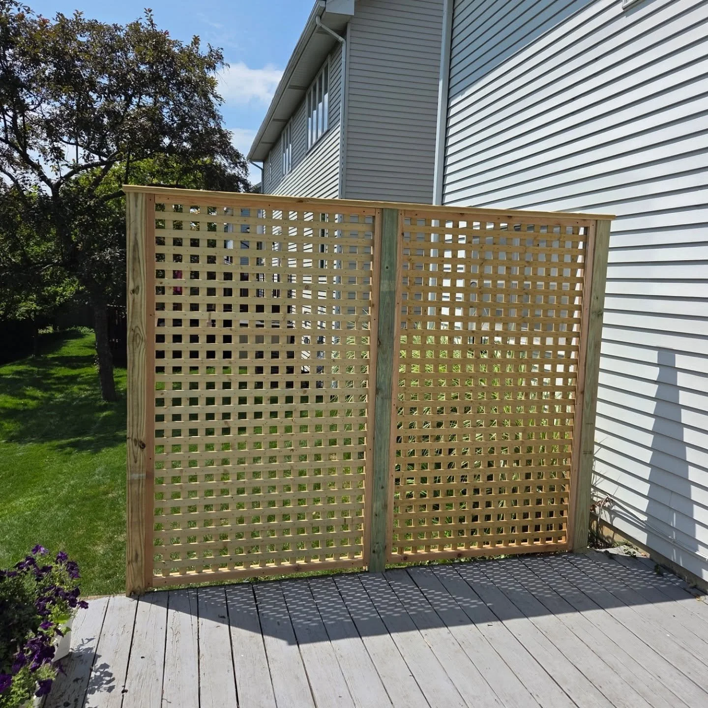 New privacy lattice panels custom built. #deckbuilding #carpenter