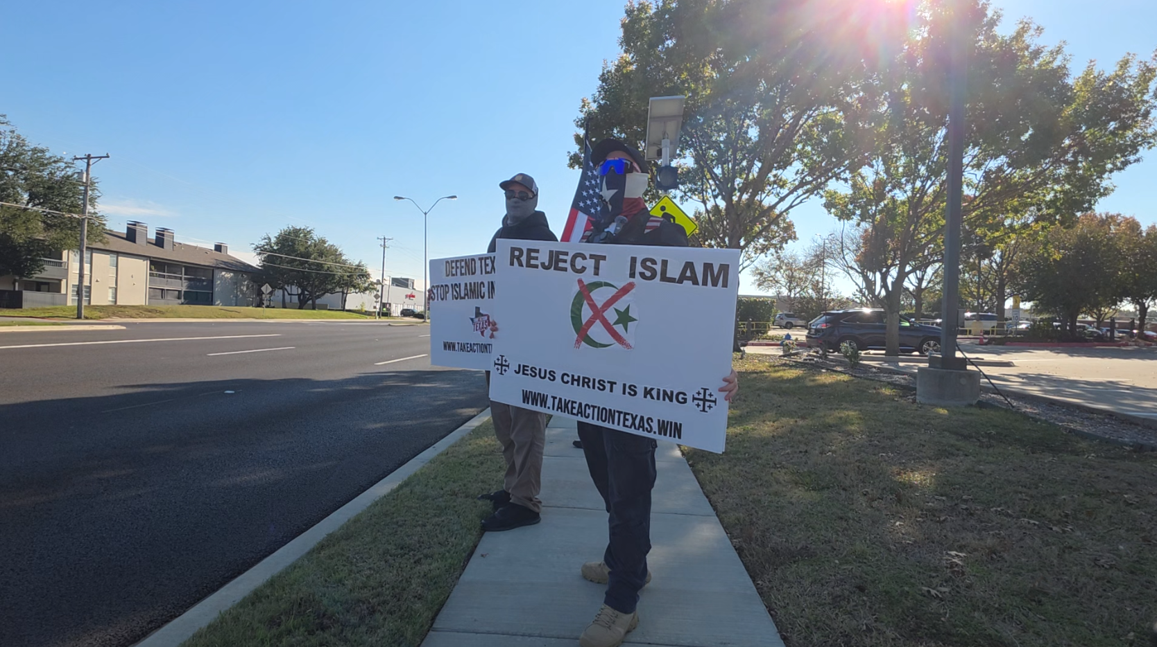 2025-12-03 20_58_16-20251203_132233.mp4 - VLC media player.png