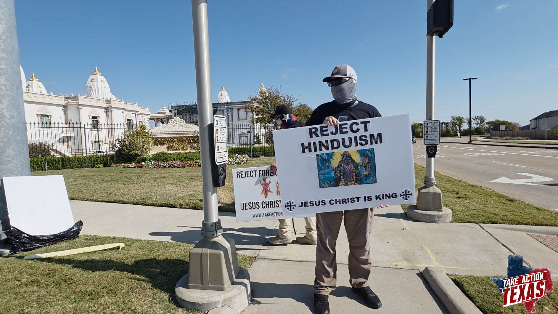 2025-11-07 18_39_54-20251107_121631.mp4 - VLC media player.png