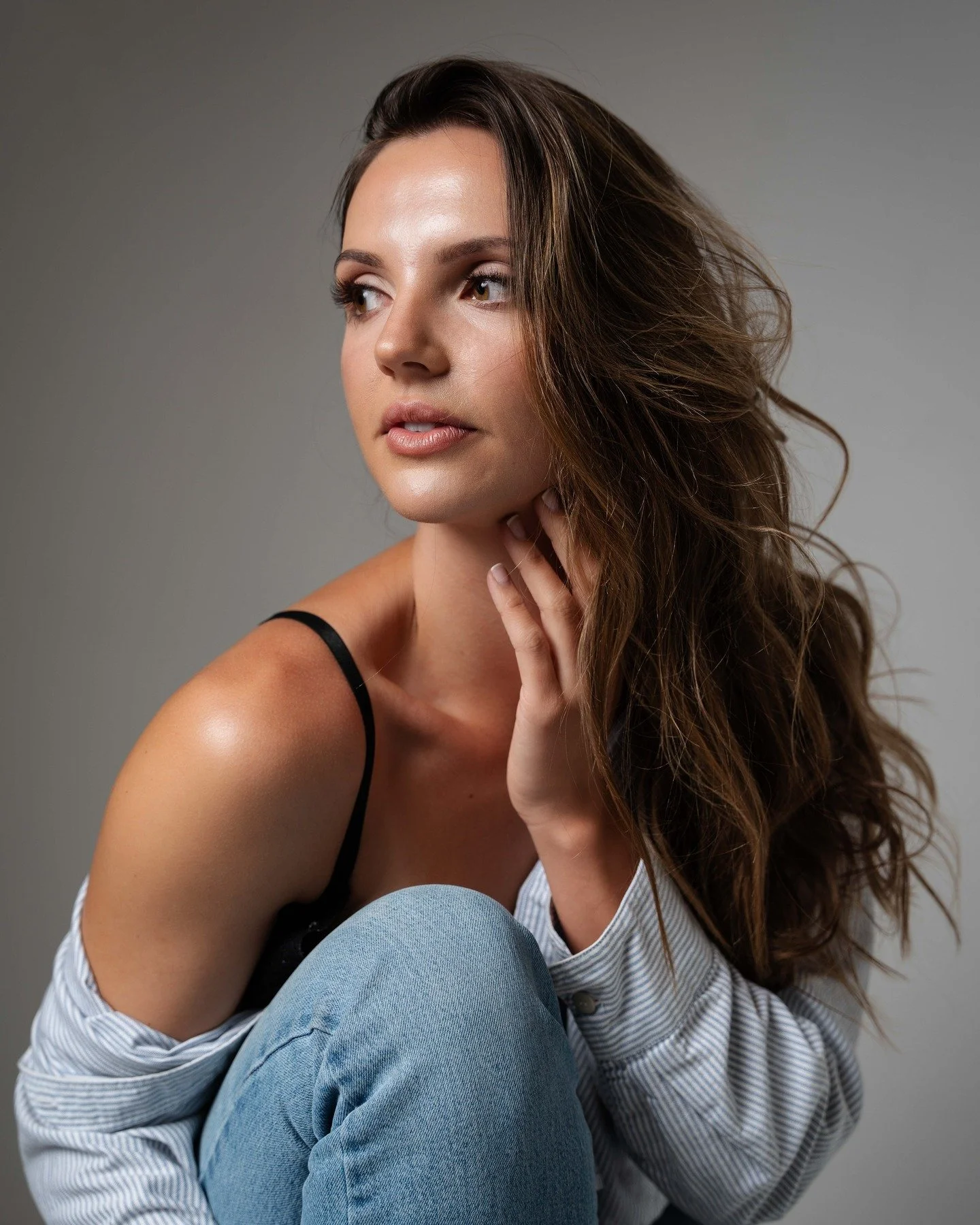 Editorial headshots and portfolio images highlight versatility, professionalism, and personality, making them essential for models who want to stand out to agents, casting directors, and brands.

A strong portfolio opens doors. Let&rsquo;s create ima