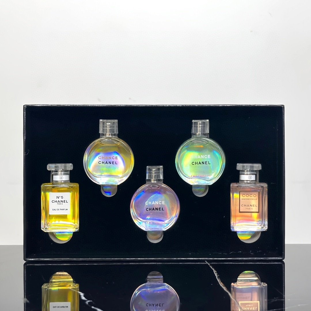 Chanel Gift Box