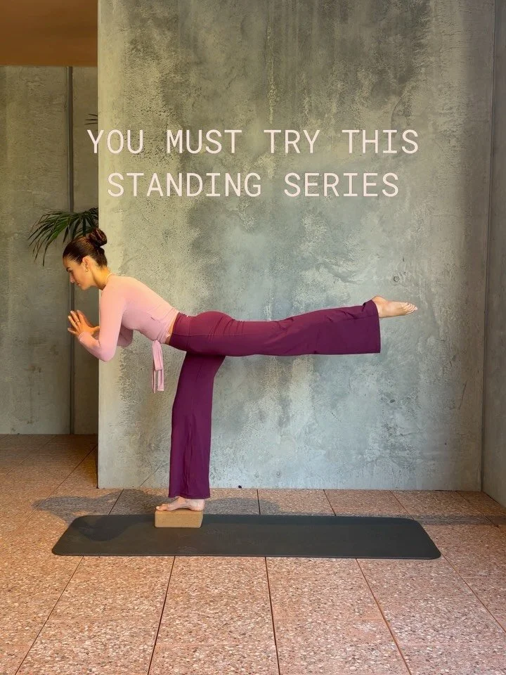 Balance series&mdash; save + try🩷

Wearing @musclerepublic new &lsquo;Luxe&rsquo; range dc: CLUBFLEX

This series has been on repeat in my classes this last week. Increasing the range and challenging stability with the yoga block under the front foo