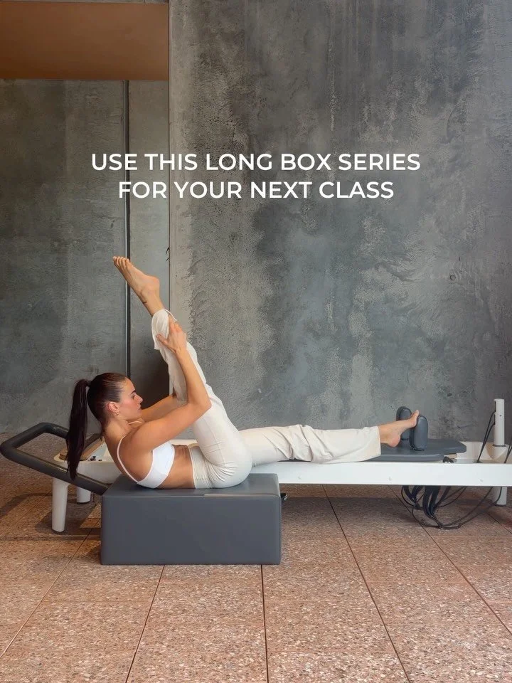 Save + try&mdash; another favourite long box series🩵 You&rsquo;ll always find classical Pilates principals sprinkled throughout my classes 

Wearing @csb use DC: ALANA 

&bull;
&bull;
#pilatesinspo #pilatesinspodaily #reformerpi̇lates #reformerclass