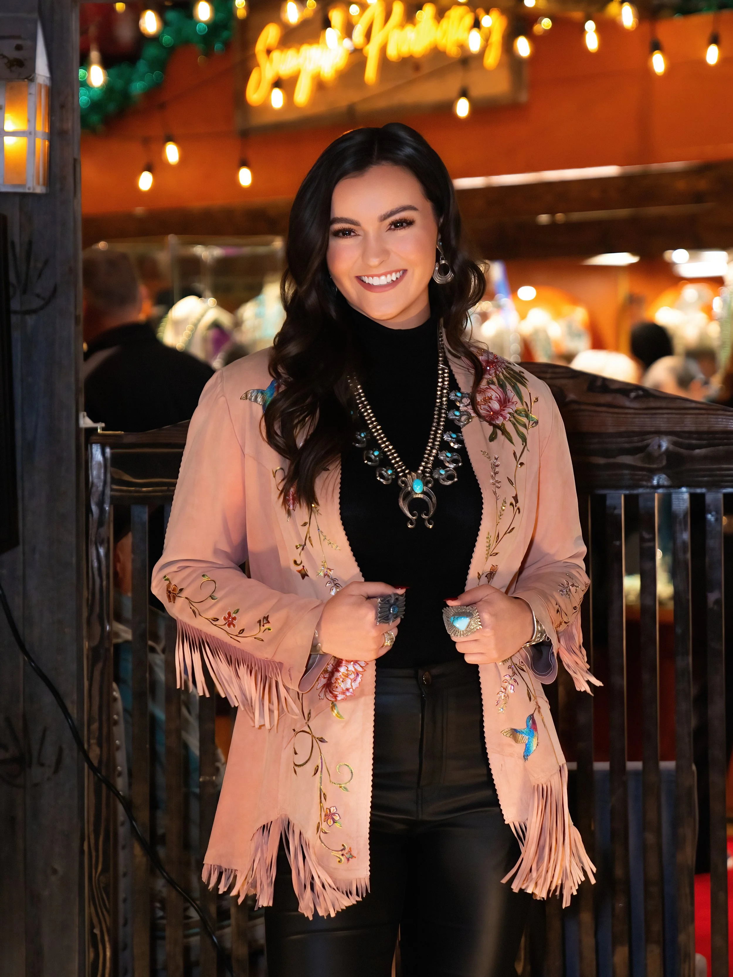 FashionShow1MassExportFashionShow1-(3 of 33)DeFin-standard.jpg