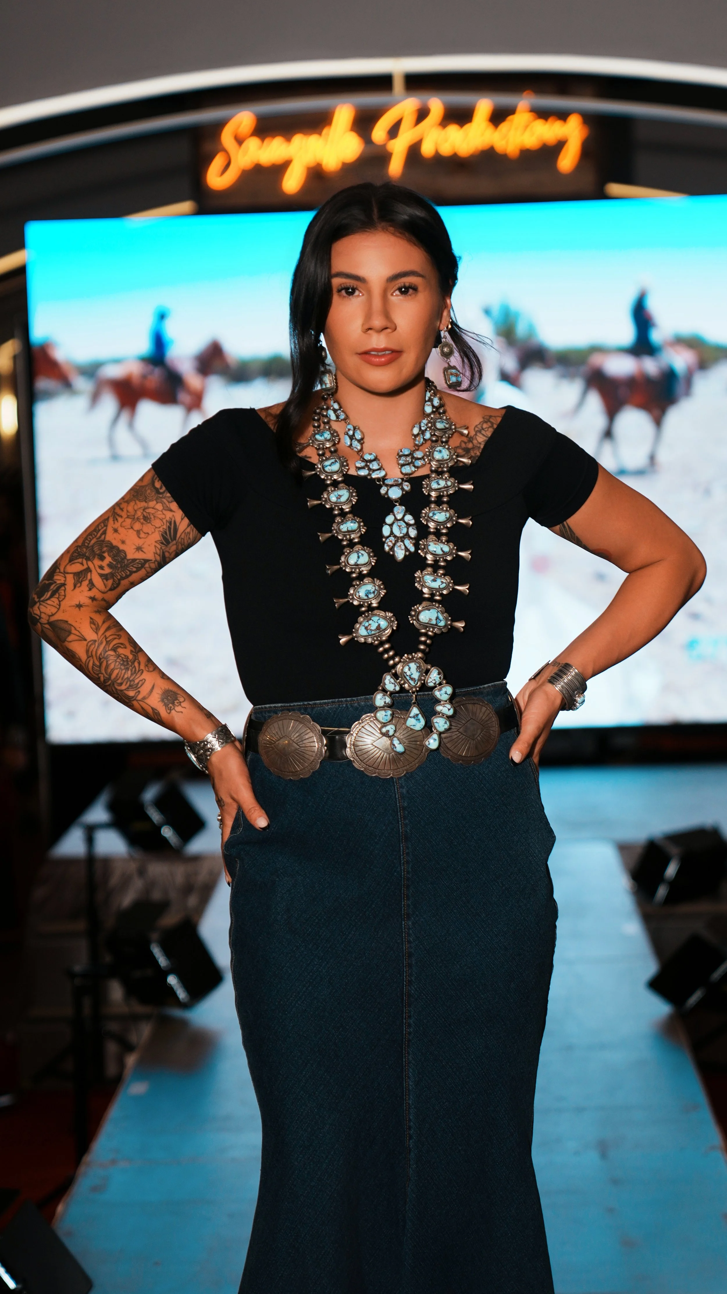 ShoHipStand-(1 of 1).JPG