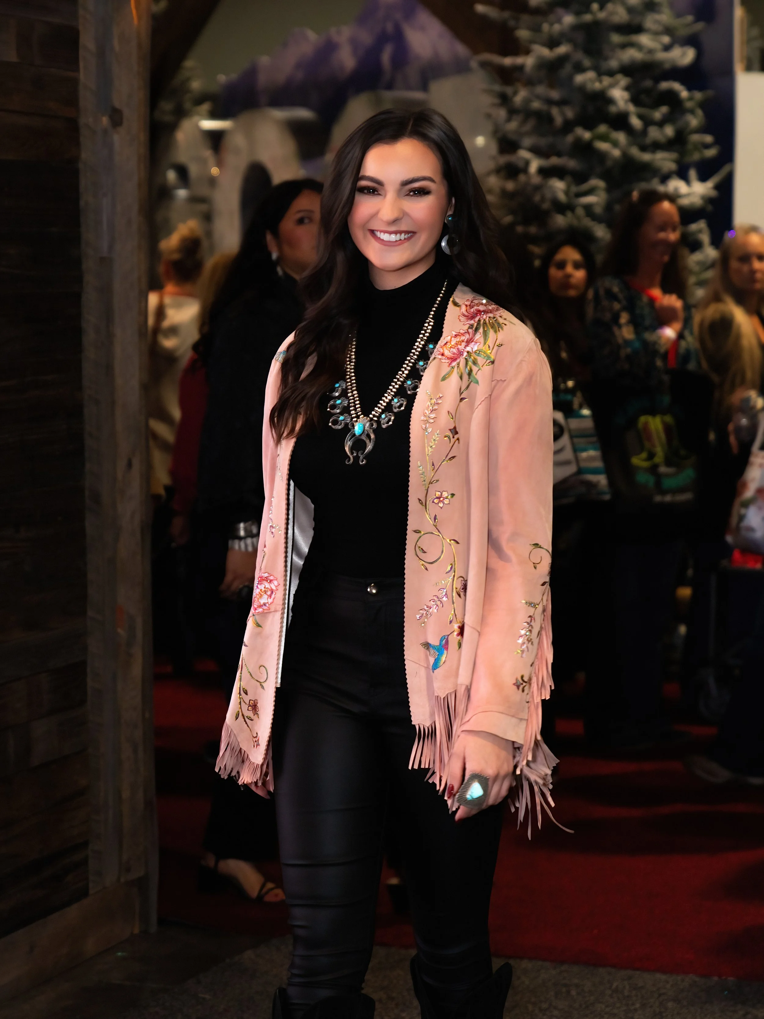 FashionShow1MassExportFashionShow1-(19 of 33)DeFin-standard.jpg