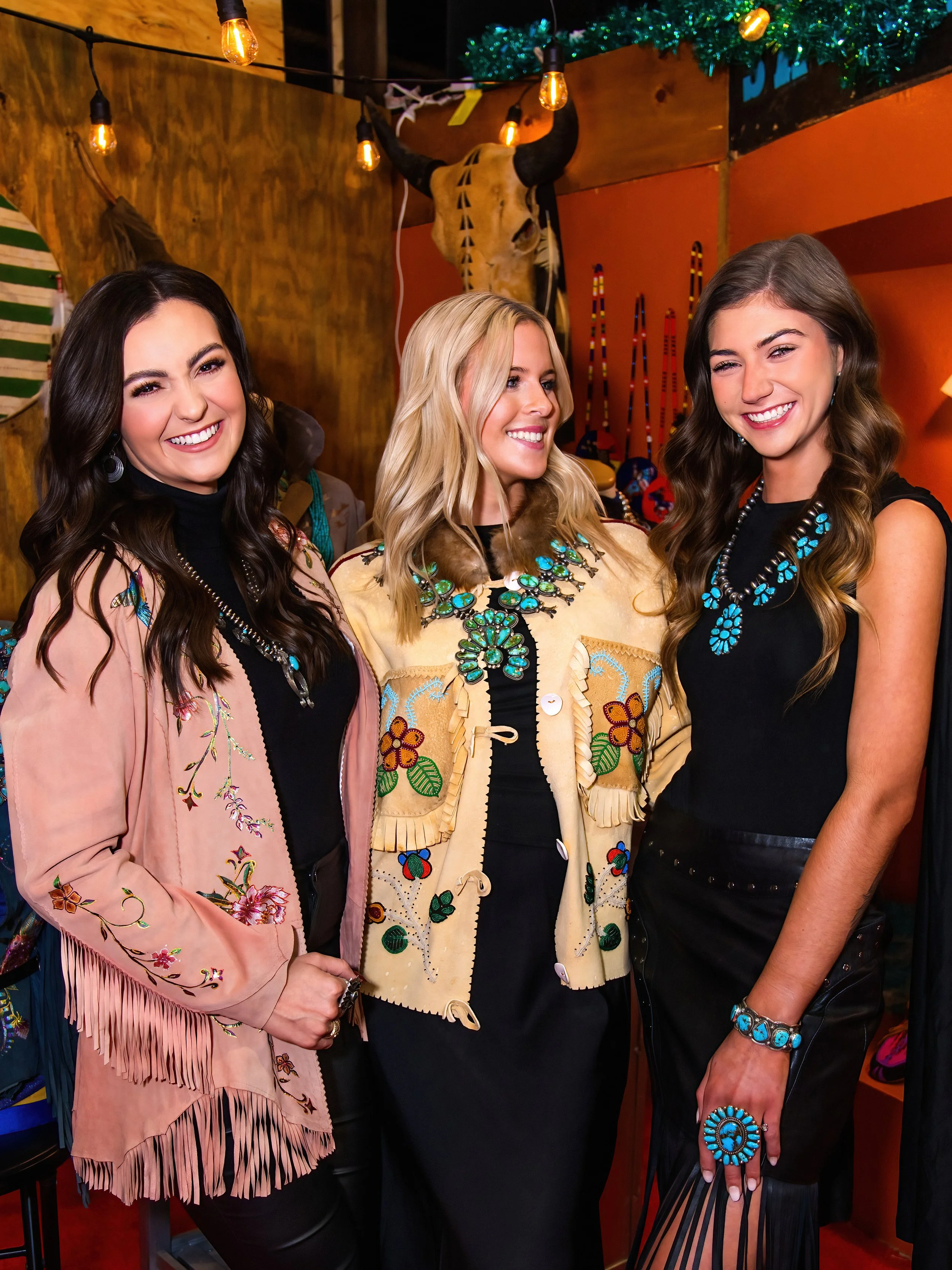 FashionShow1MassExportFashionShow1-(33 of 33)DeFin-standard.jpg