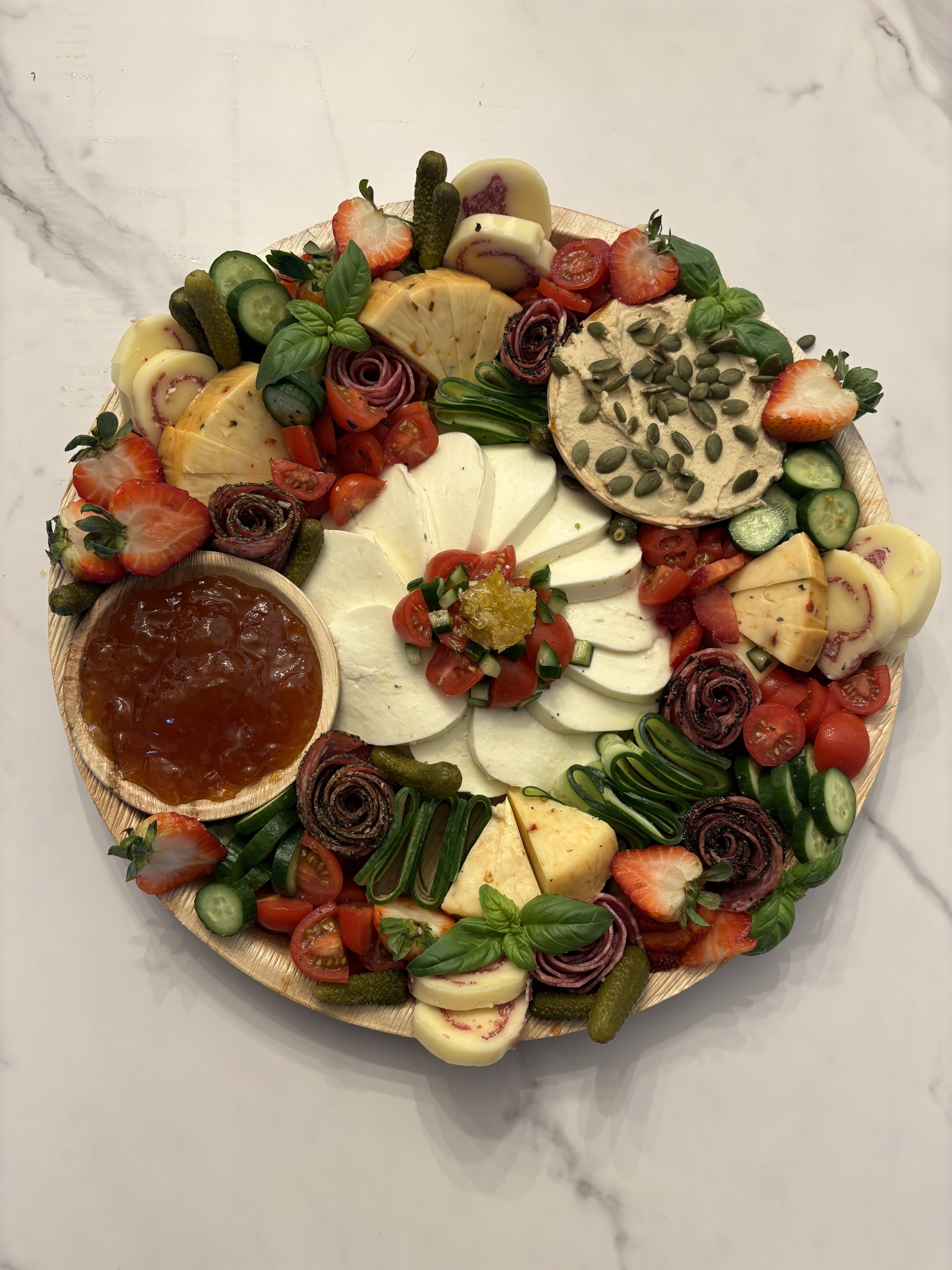 The Classic - Serves 8-10