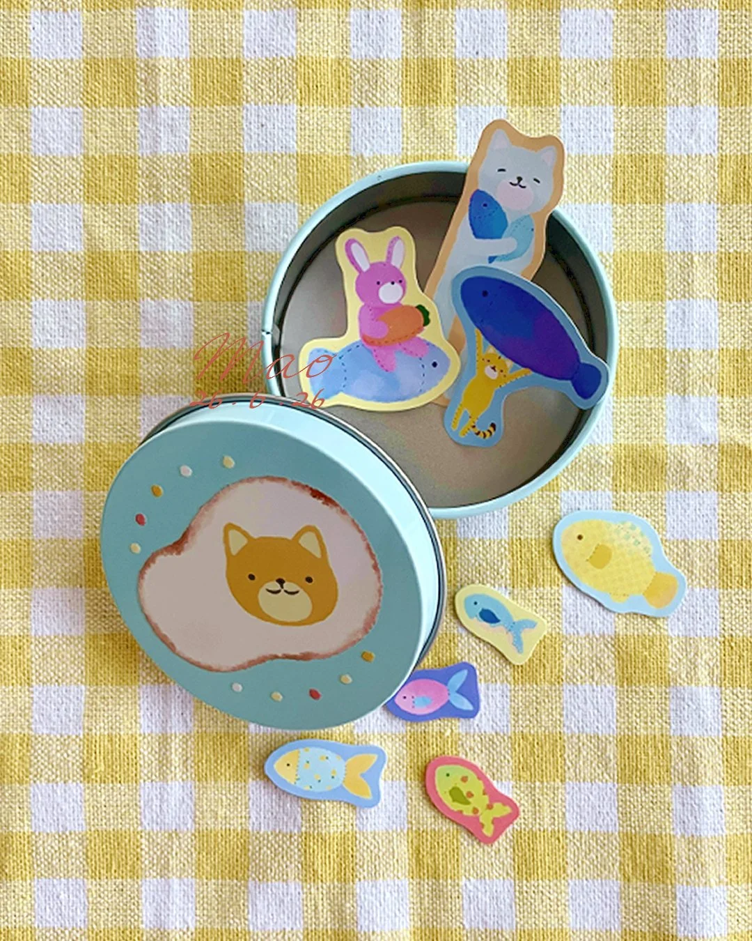 BLUE CAT Fried Egg Round Tin 2 (sign).jpg