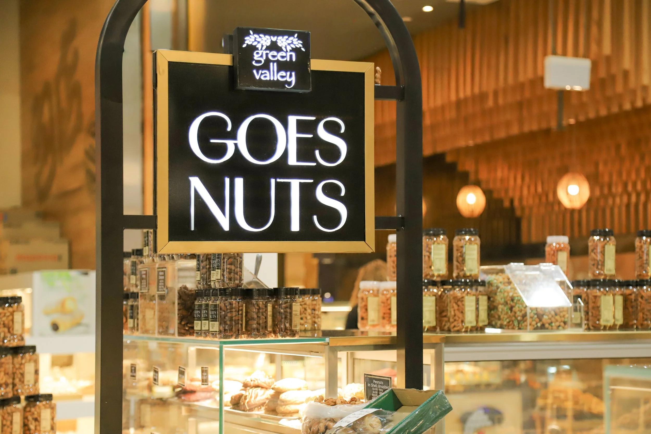 GREEN VALLEY GOES NUTS, LIDCOMBE