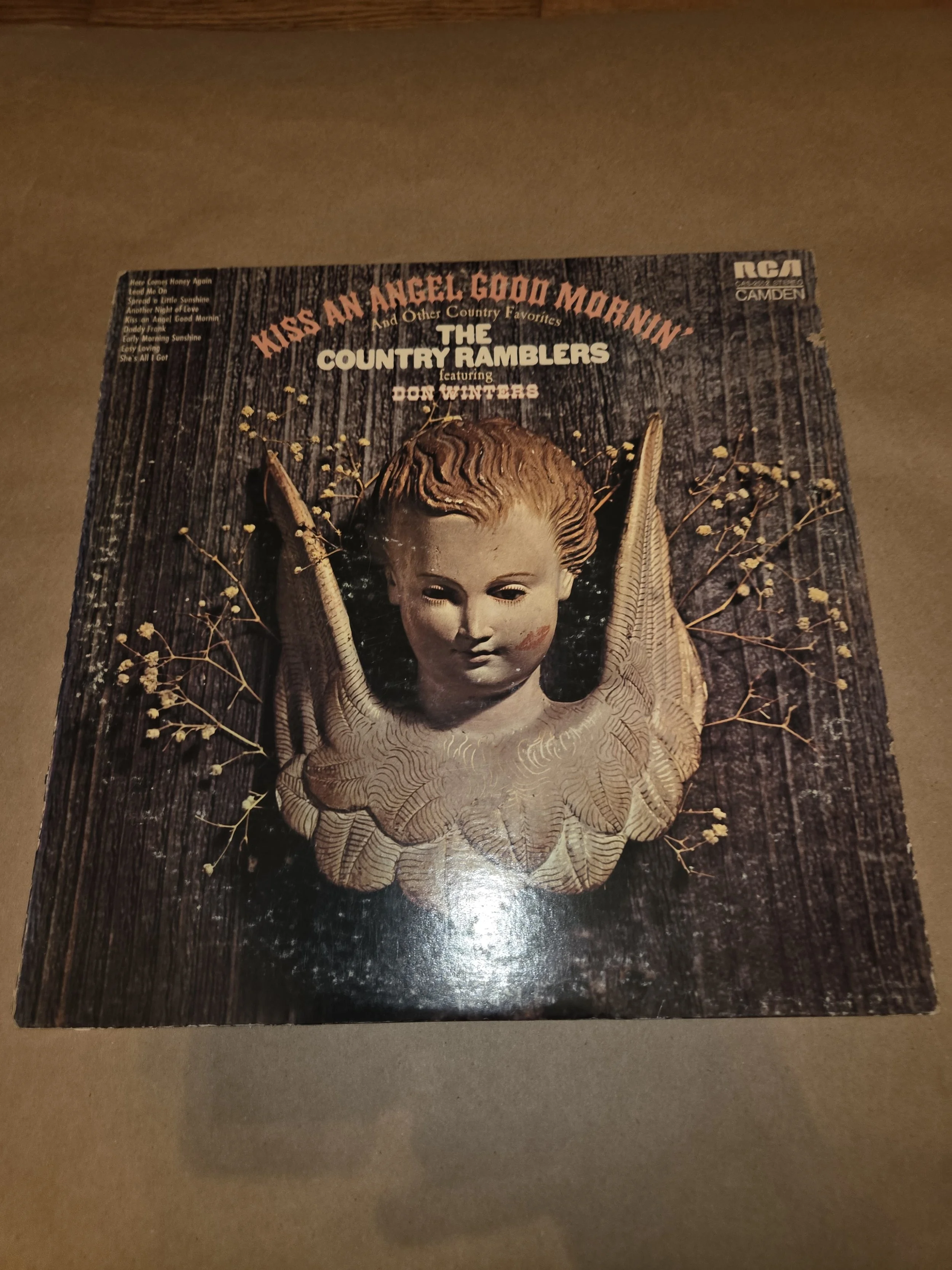 The Country Ramblers Featuring Don Winters – Kiss An Angel Good Morning And Other Country Favorites