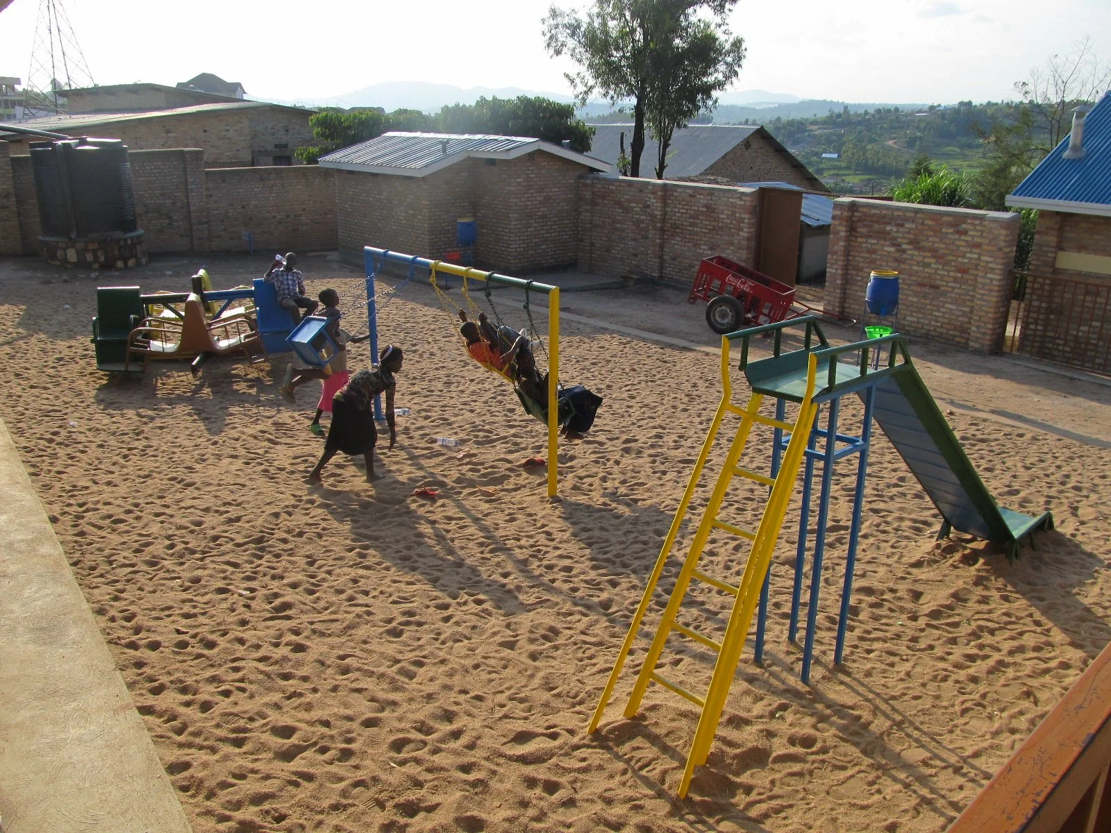 2013-05_Aire-de-jeu.JPG