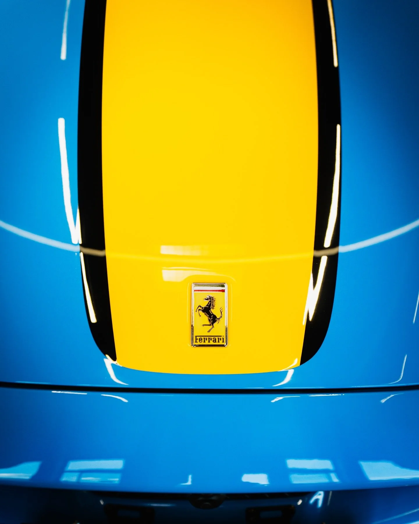 Ferrari 812 Competizione 🔷

(Autoh&auml;ndler: @autonora.de )

#ferrari #competizione #supercars #fotografie #dreamcars