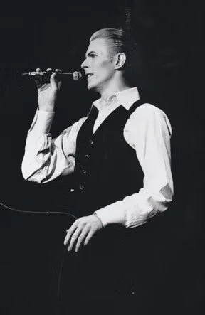 David Bowie London 1970s.jpg