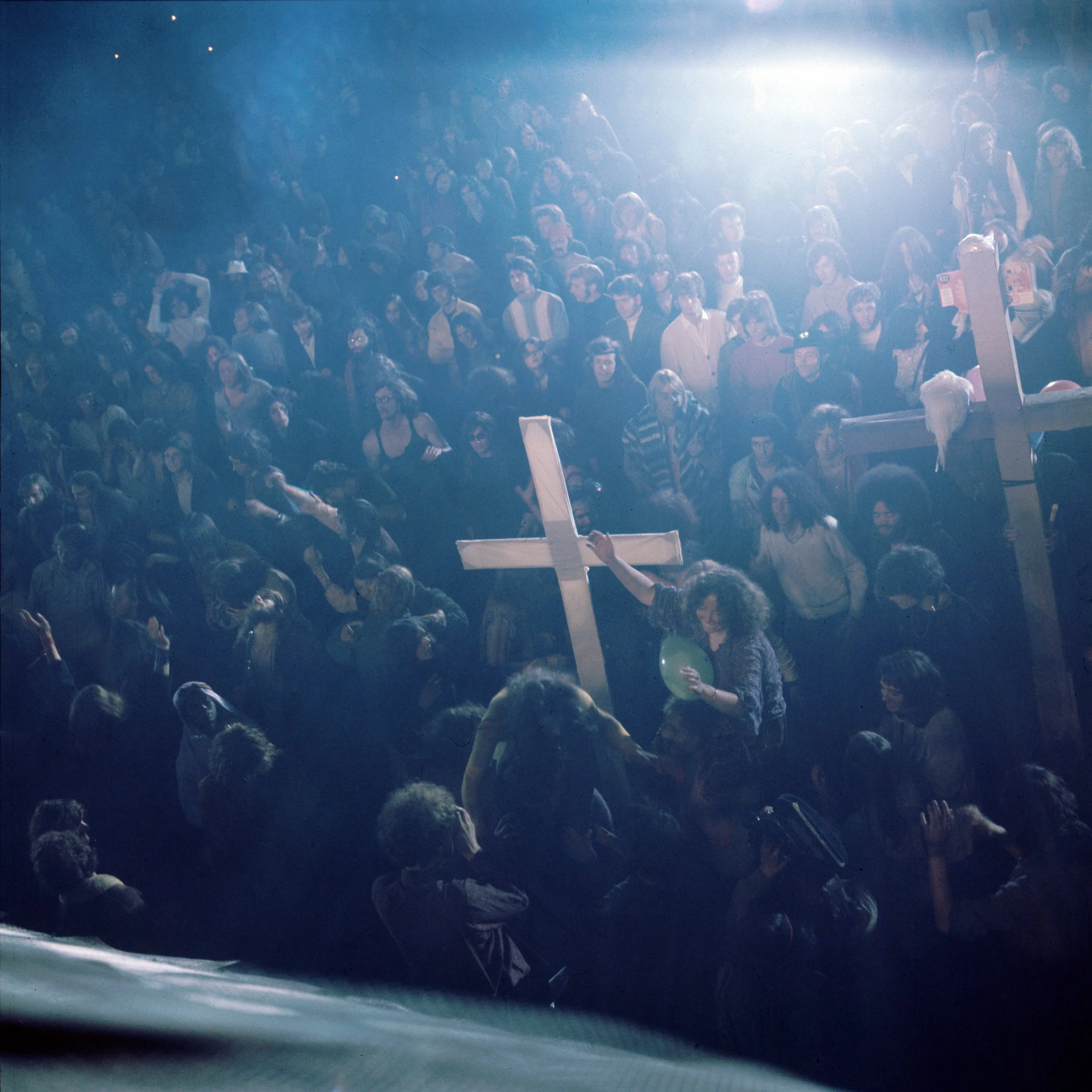 Glastonbury Festival in 1971. c Ron Reid Estate.  Camera Press Ref. 01107645.jpg