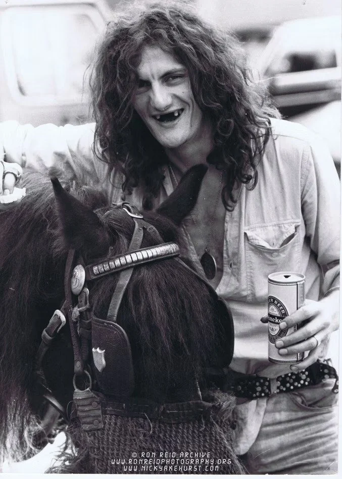 Traveller with horse, Portobello Road.jpg