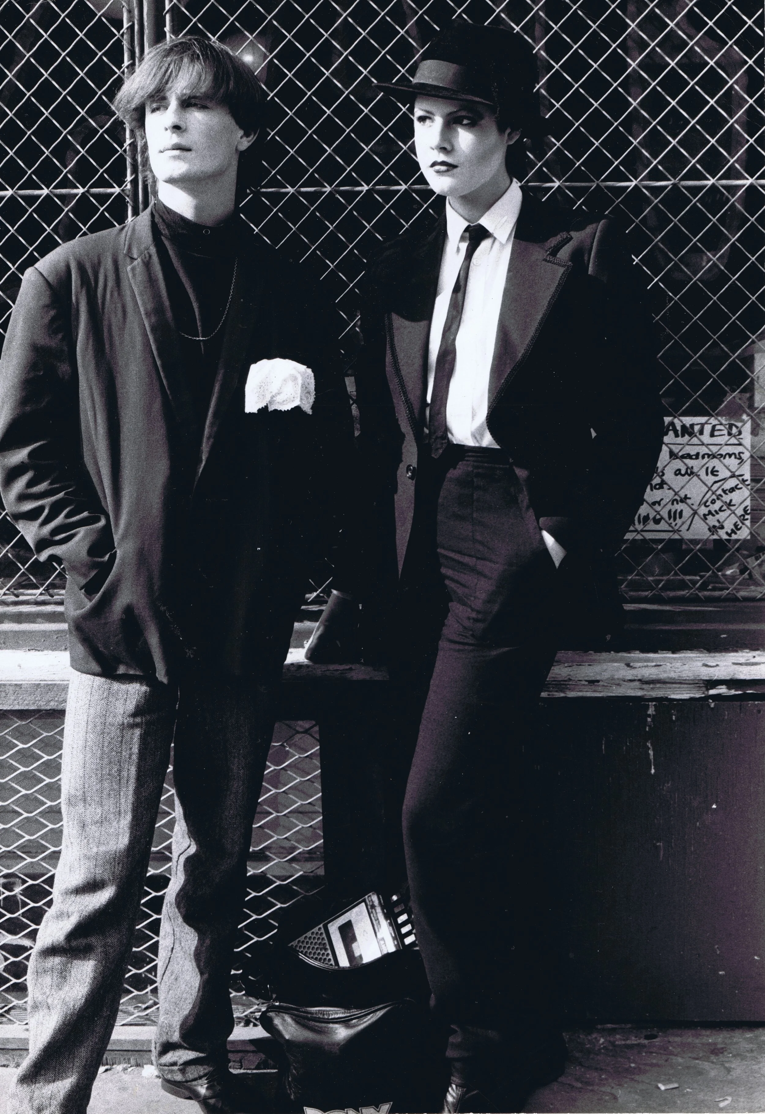 Portobello Road London 1981 3.jpg