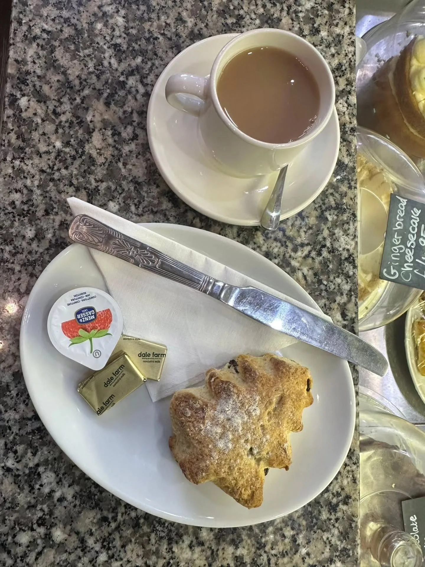 A little taste of Christmas&hellip; ❄️🎄
Our Christmas Tree Fruit Scones are fresh from the oven and perfect with a warm cuppa.
Treat yourself to a festive pause at Market Square Caf&eacute; &mdash; tucked away from the high street, but well worth fi