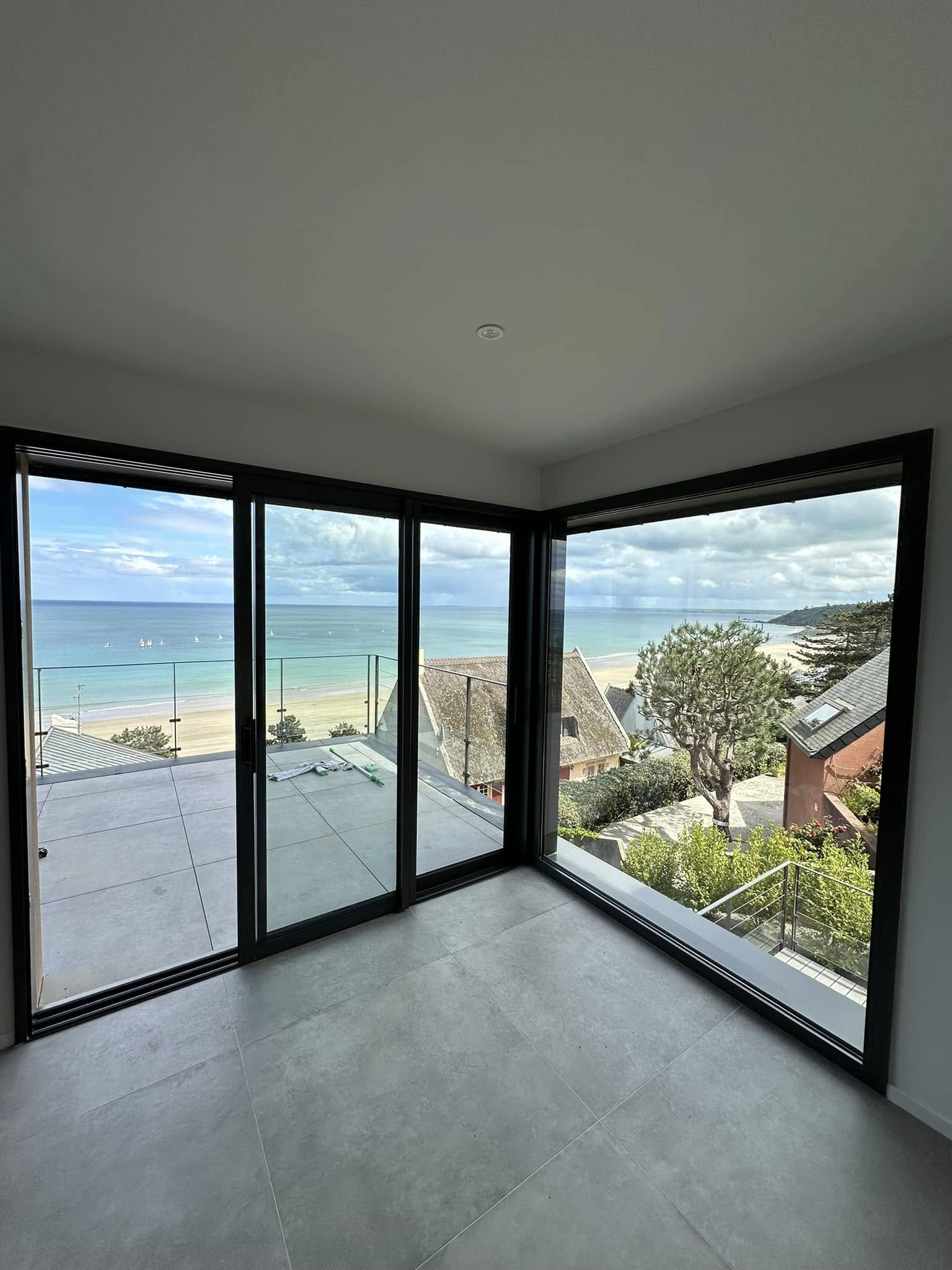 Remise à propre de l'ensemble des vitres d'une maison