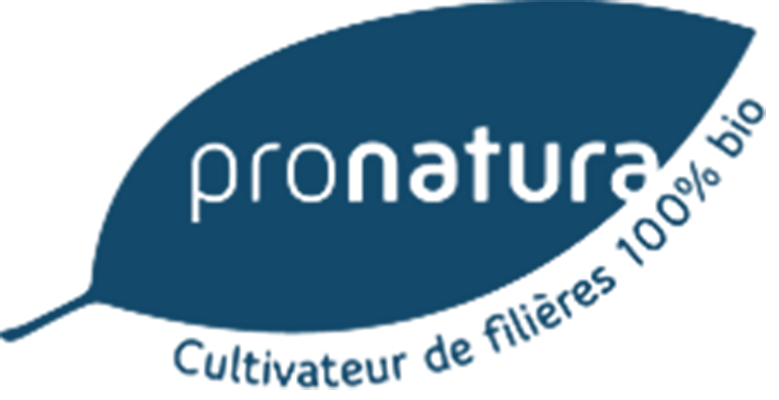 Logo avec une feuille bleue portant le texte "pronatura" et la mention "Observateur de Nature 100% bio".