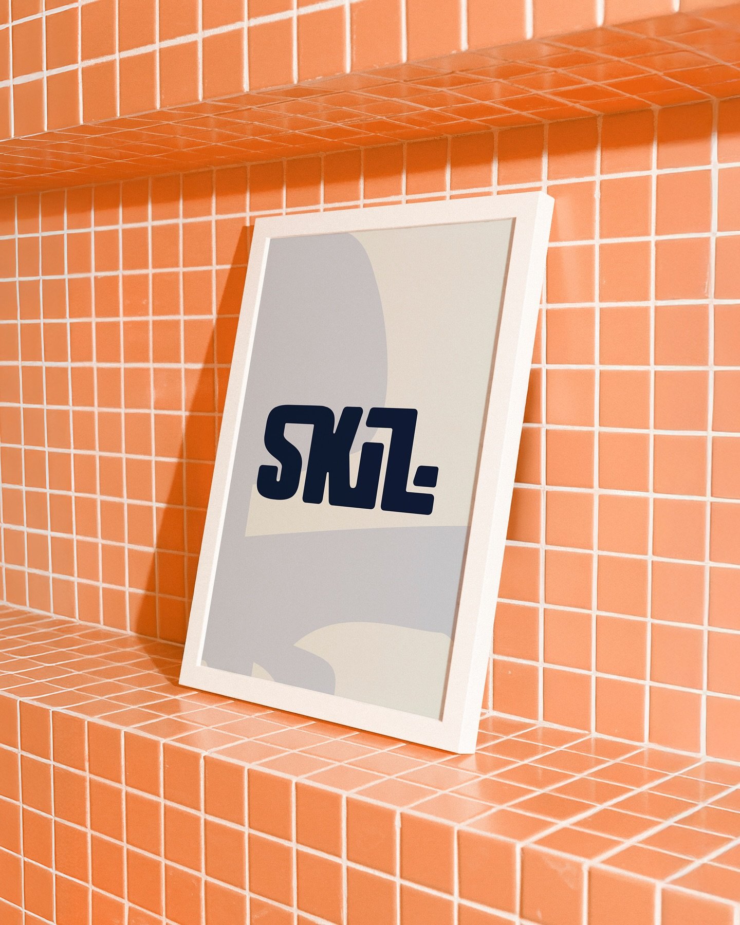 Interieurs die de kern van jouw merk zichtbaar maken: d&aacute;t is de missie van @skil.interieur 🪩

Drie interieurstylisten bundelen hun krachten om te laten zien wat het Noorden in huis heeft, letterlijk &eacute;n figuurlijk. 🧩

Voor SKIL. vertaa