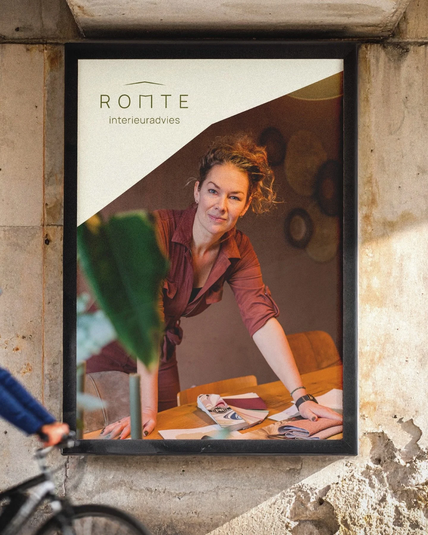 Rebranding voor @romte.interieuradvies ✨

Voor ROMTE werkte ik aan een rebranding en nieuwe communicatiemiddelen die passen bij de ontwikkeling van het merk. Een visuele identiteit met meer lef en verfijning, waarin rust en herkenbaarheid nog altijd 