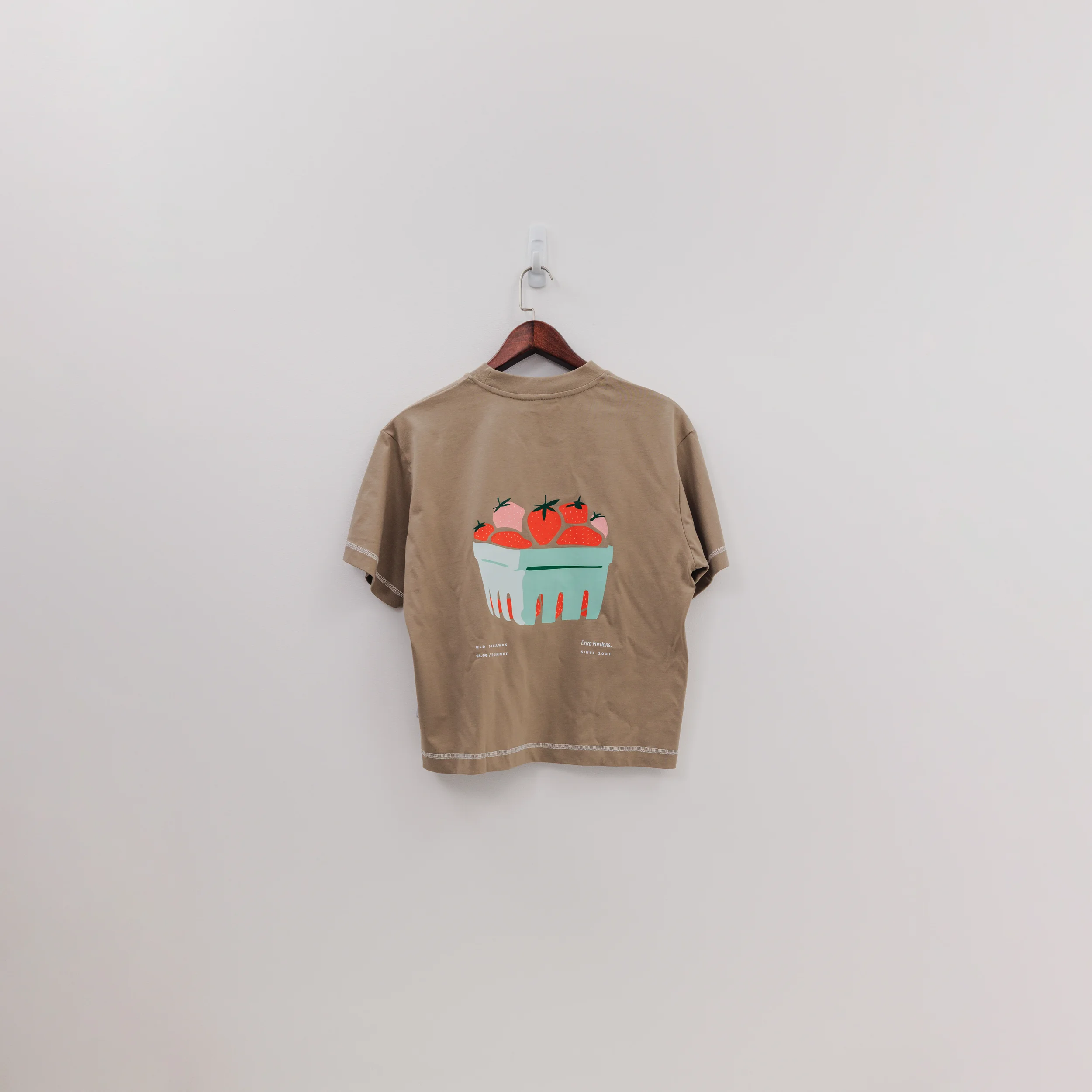 QLD Strawbs Tee - Washed Brown