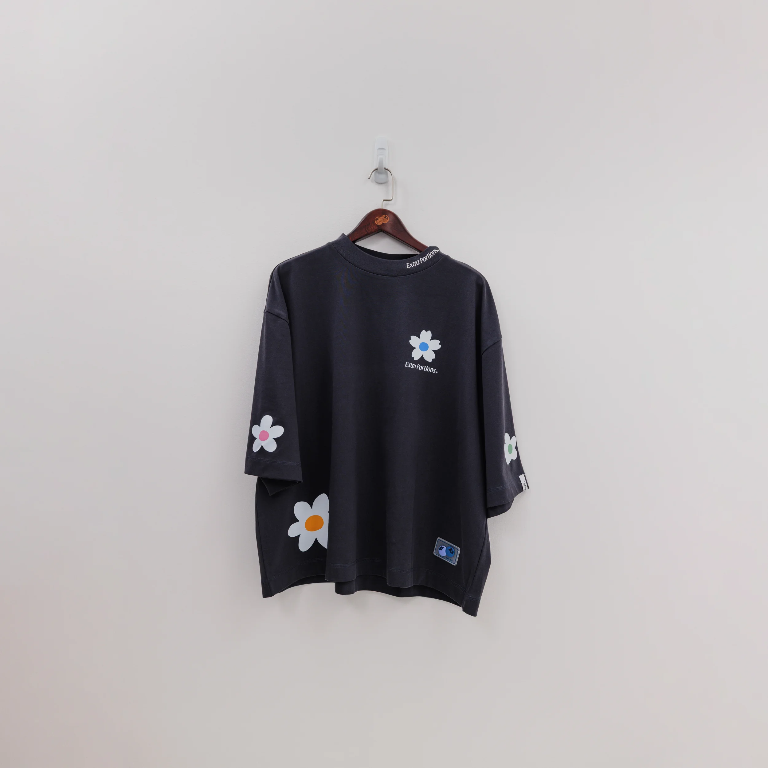 Quad Flower Tee - Charcoal