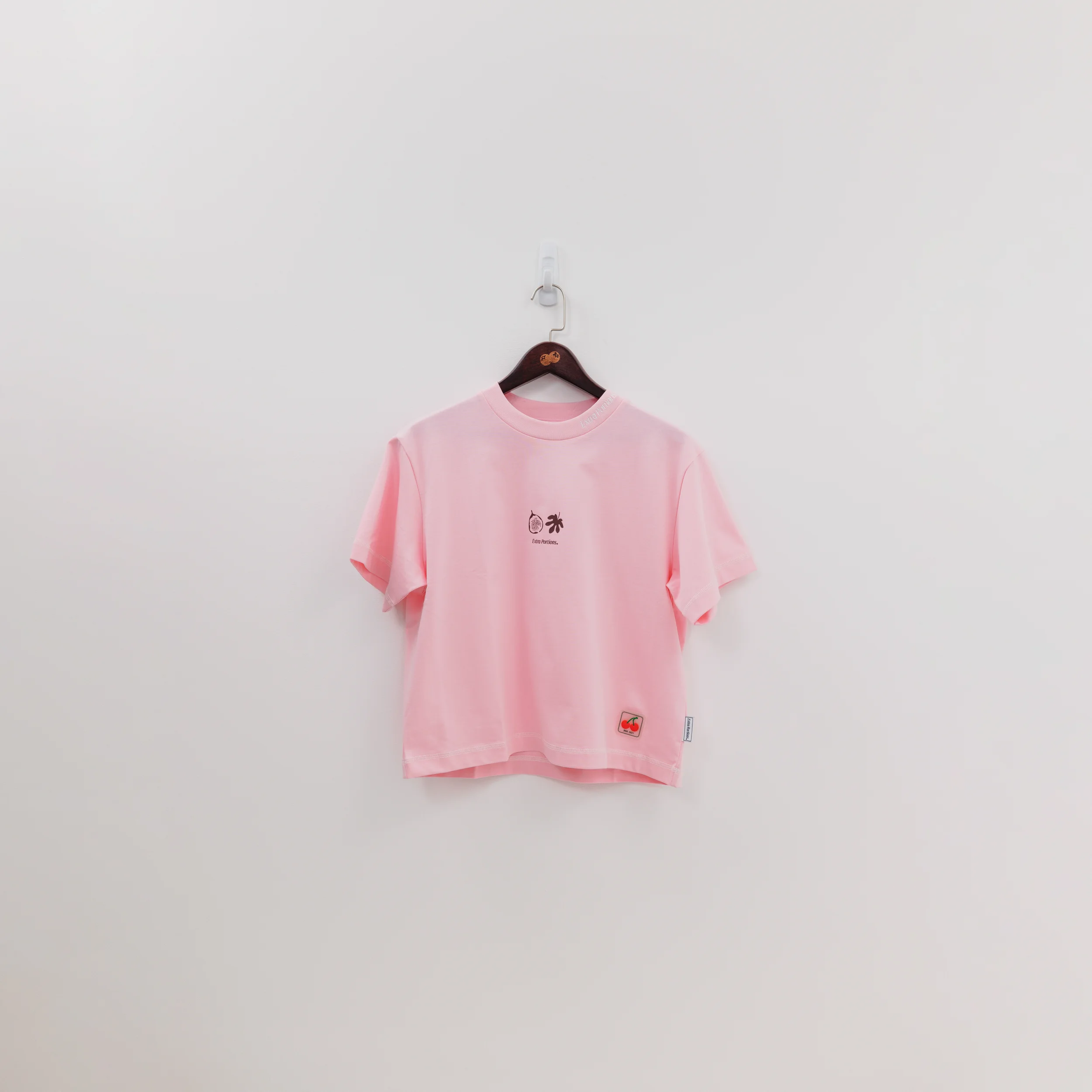 ExtraPortions - eComm - hangerphotos - may2026-11.webp