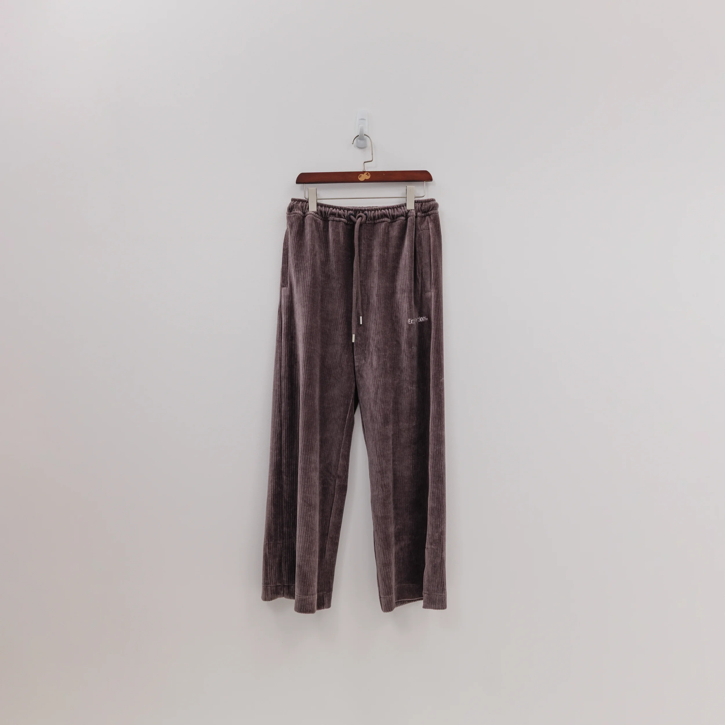 ExtraPortions - eComm - hangerphotos - may2026-32_21_11zon.webp