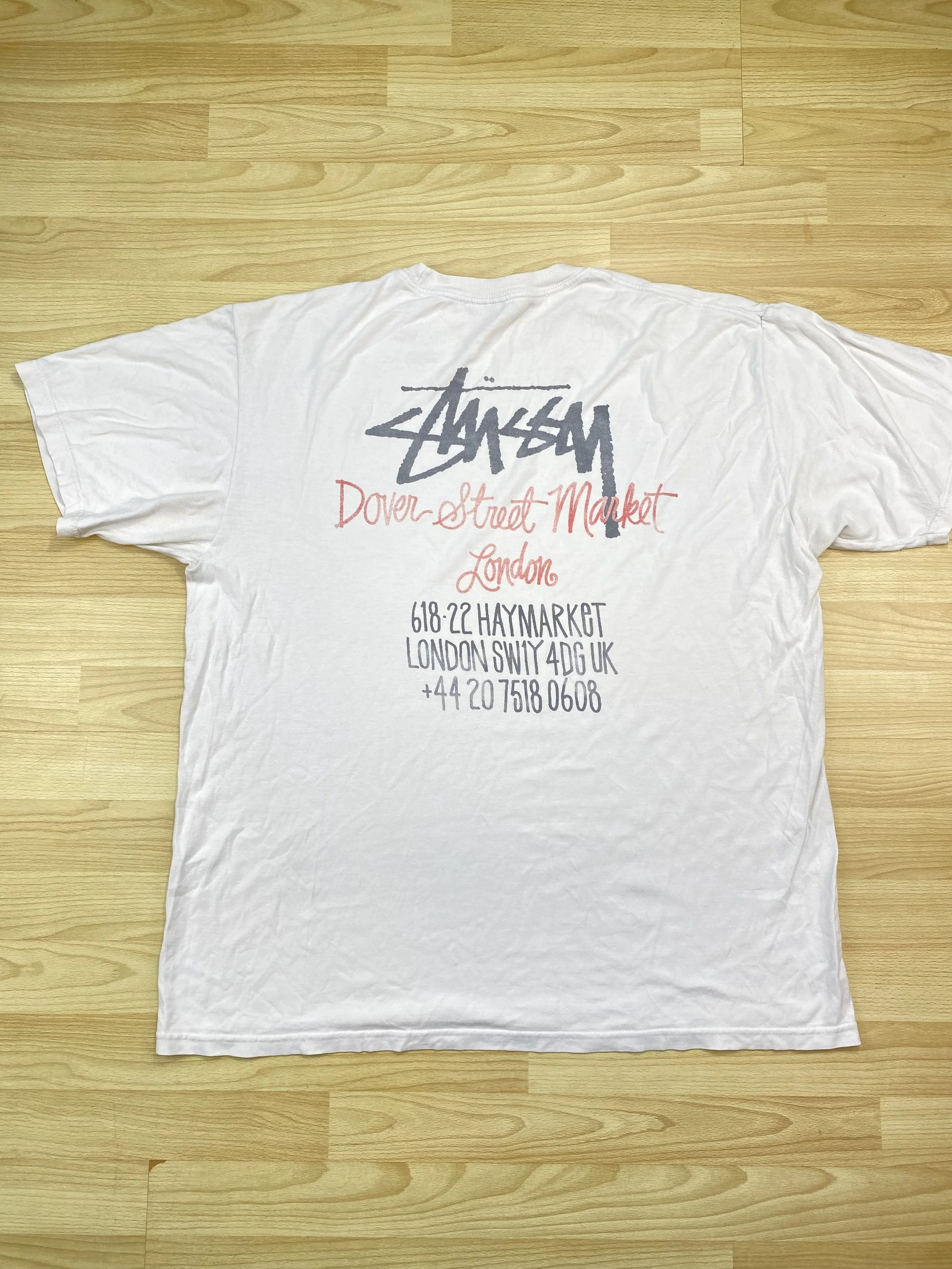 Stüssy DSM  t-shirt