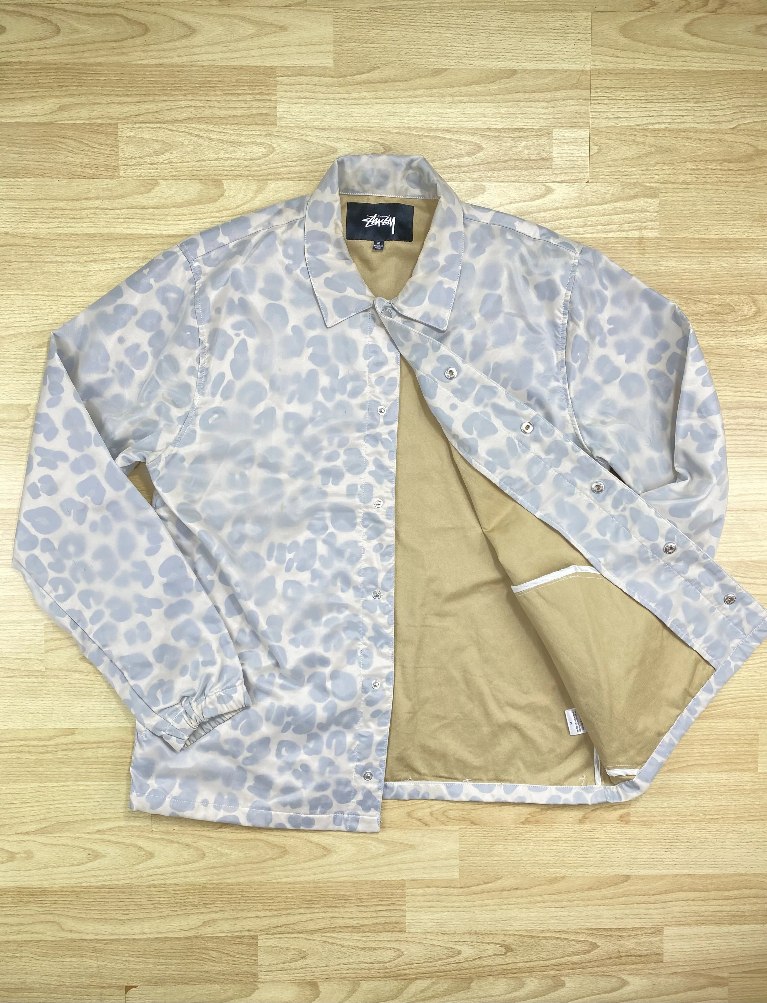 Stüssy leopard print twin layer coach jacket