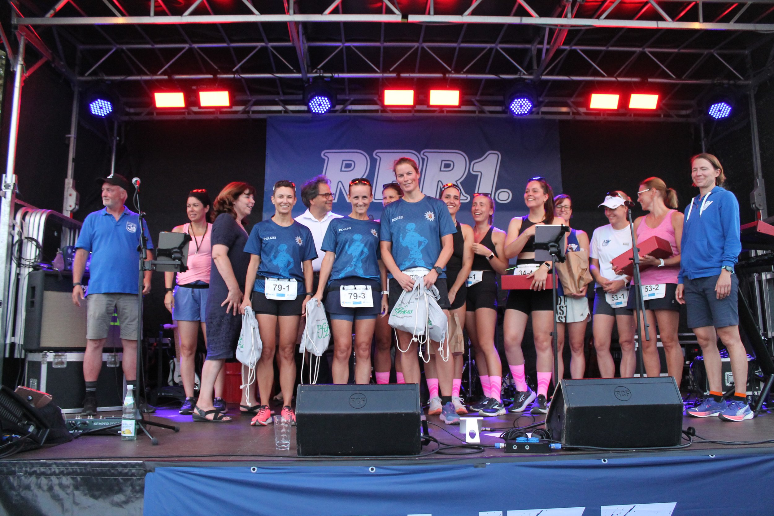 Sportlicher Einsatz: VSZ mit Team und Sponsoring beim 7. Ludwigshafener Insellauf